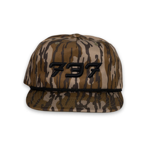 737 Black Bottomland Rope