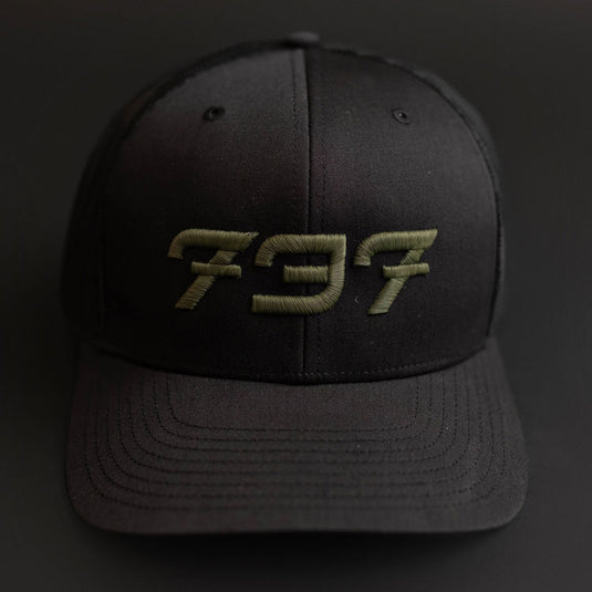 Black 737 Logo Hat | Richardson 112
